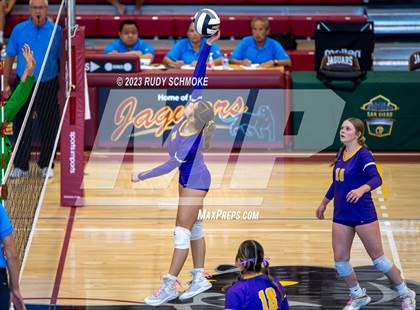 Thumbnail 2 in Lincoln vs. Southwest EC (CIF SDS Division V Finals) photogallery.