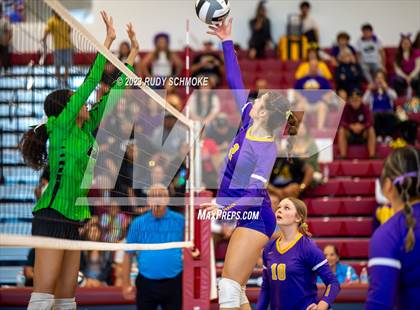 Thumbnail 2 in Lincoln vs. Southwest EC (CIF SDS Division V Finals) photogallery.