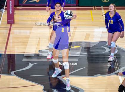 Thumbnail 1 in Lincoln vs. Southwest EC (CIF SDS Division V Finals) photogallery.