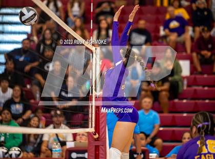 Thumbnail 1 in Lincoln vs. Southwest EC (CIF SDS Division V Finals) photogallery.