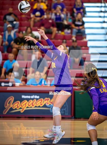 Thumbnail 1 in Lincoln vs. Southwest EC (CIF SDS Division V Finals) photogallery.