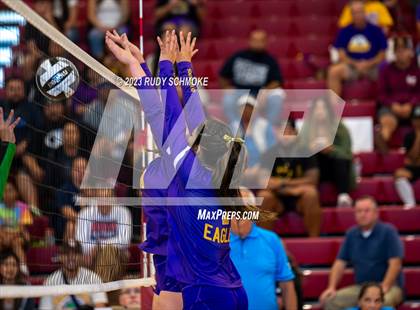 Thumbnail 3 in Lincoln vs. Southwest EC (CIF SDS Division V Finals) photogallery.