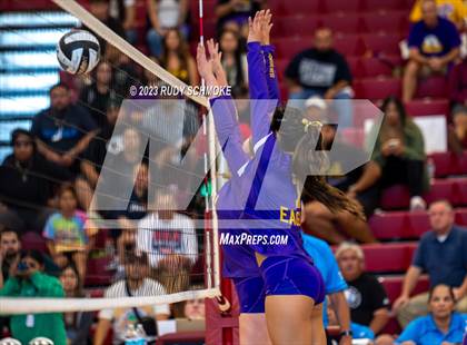 Thumbnail 3 in Lincoln vs. Southwest EC (CIF SDS Division V Finals) photogallery.