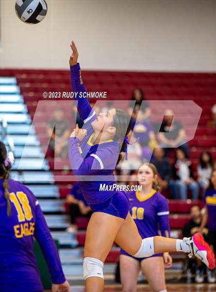 Thumbnail 1 in Lincoln vs. Southwest EC (CIF SDS Division V Finals) photogallery.