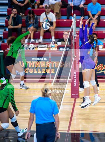 Thumbnail 3 in Lincoln vs. Southwest EC (CIF SDS Division V Finals) photogallery.