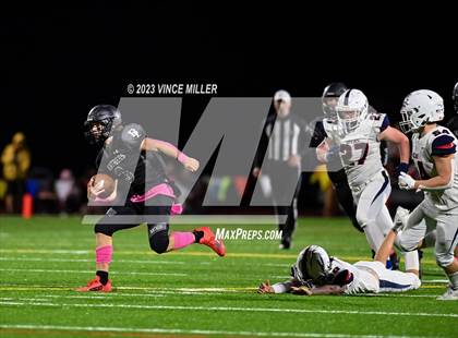 Thumbnail 3 in Silas @ Bonney Lake photogallery.