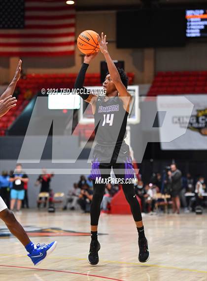 Thumbnail 2 in Cane Ridge vs. North Little Rock (King Cotton Classic) photogallery.
