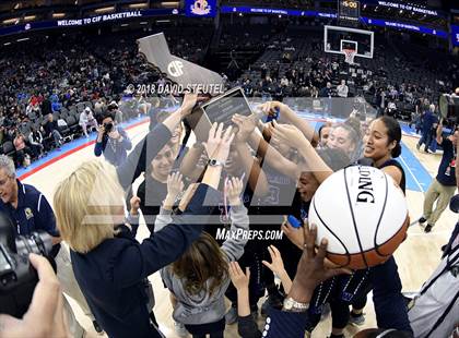 Thumbnail 2 in Windward vs. Pinewood (CIF State Open Division Final) photogallery.