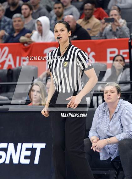 Thumbnail 3 in Windward vs. Pinewood (CIF State Open Division Final) photogallery.