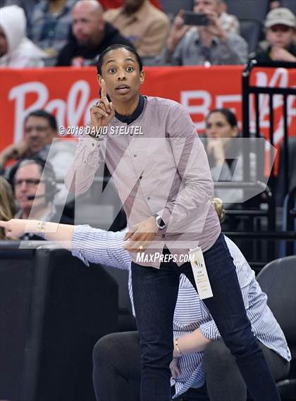 Thumbnail 1 in Windward vs. Pinewood (CIF State Open Division Final) photogallery.
