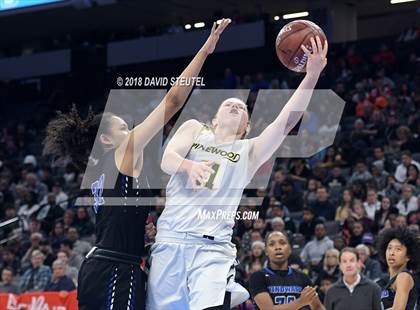 Thumbnail 1 in Windward vs. Pinewood (CIF State Open Division Final) photogallery.