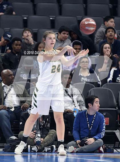 Thumbnail 3 in Windward vs. Pinewood (CIF State Open Division Final) photogallery.