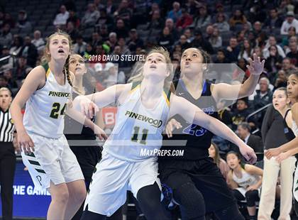 Thumbnail 2 in Windward vs. Pinewood (CIF State Open Division Final) photogallery.