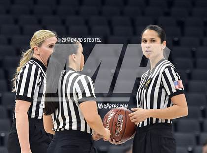 Thumbnail 2 in Windward vs. Pinewood (CIF State Open Division Final) photogallery.