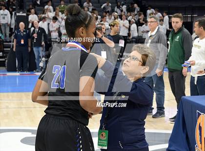 Thumbnail 3 in Windward vs. Pinewood (CIF State Open Division Final) photogallery.