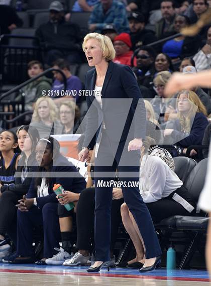 Thumbnail 3 in Windward vs. Pinewood (CIF State Open Division Final) photogallery.