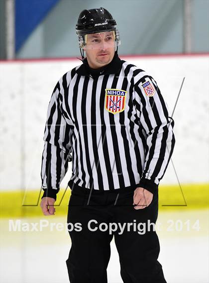 Thumbnail 1 in Hall-Southington vs. Newtown (CIAC DIII Quarterfinal) photogallery.