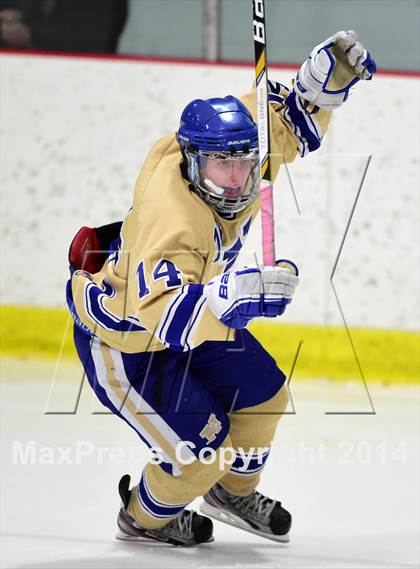 Thumbnail 2 in Hall-Southington vs. Newtown (CIAC DIII Quarterfinal) photogallery.