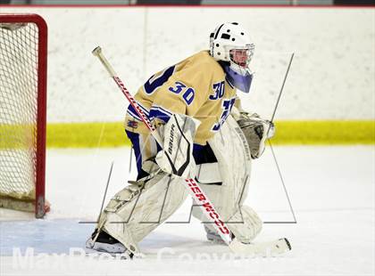 Thumbnail 1 in Hall-Southington vs. Newtown (CIAC DIII Quarterfinal) photogallery.
