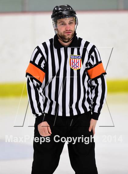 Thumbnail 1 in Hall-Southington vs. Newtown (CIAC DIII Quarterfinal) photogallery.