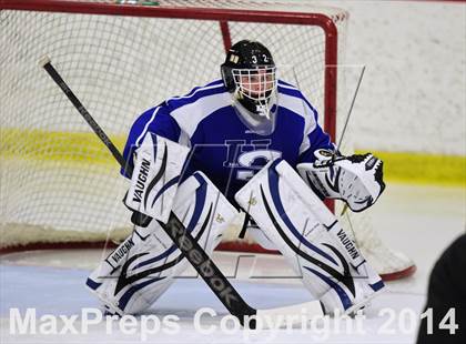 Thumbnail 3 in Hall-Southington vs. Newtown (CIAC DIII Quarterfinal) photogallery.