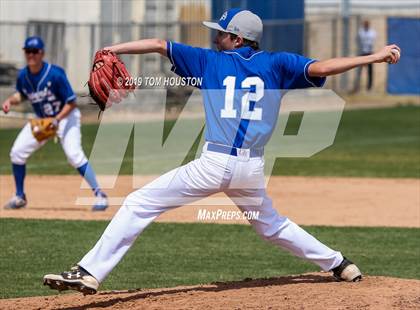 Thumbnail 1 in Apple Valley @ Alta Loma photogallery.