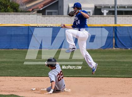 Thumbnail 1 in Apple Valley @ Alta Loma photogallery.