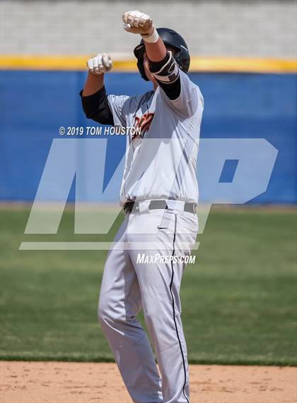 Thumbnail 1 in Apple Valley @ Alta Loma photogallery.