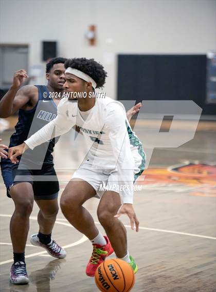 Thumbnail 1 in Flint Hill vs. Hillside (Battle in the Bull Invitational) photogallery.