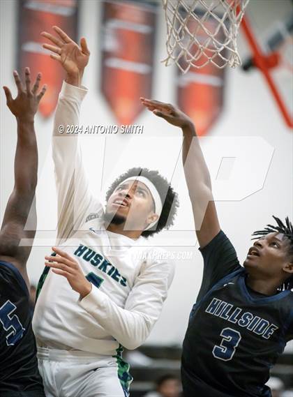 Thumbnail 3 in Flint Hill vs. Hillside (Battle in the Bull Invitational) photogallery.
