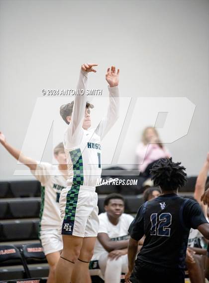 Thumbnail 2 in Flint Hill vs. Hillside (Battle in the Bull Invitational) photogallery.