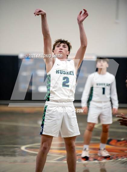Thumbnail 1 in Flint Hill vs. Hillside (Battle in the Bull Invitational) photogallery.
