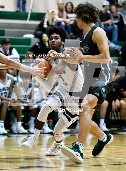 Thumbnail 2 in Marion @ Luling photogallery.
