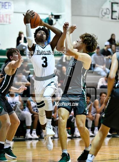 Thumbnail 3 in Marion @ Luling photogallery.