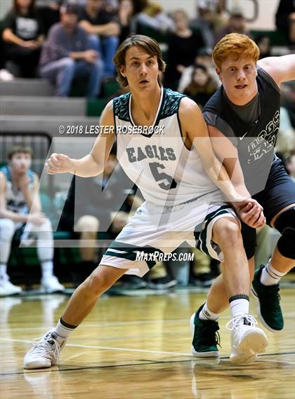 Thumbnail 2 in Marion @ Luling photogallery.