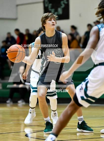 Thumbnail 2 in Marion @ Luling photogallery.