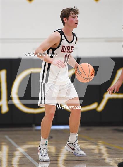 Thumbnail 3 in Santa Fe Christian vs. Temecula Valley (Buccaneers Thanksgiving Classic) photogallery.