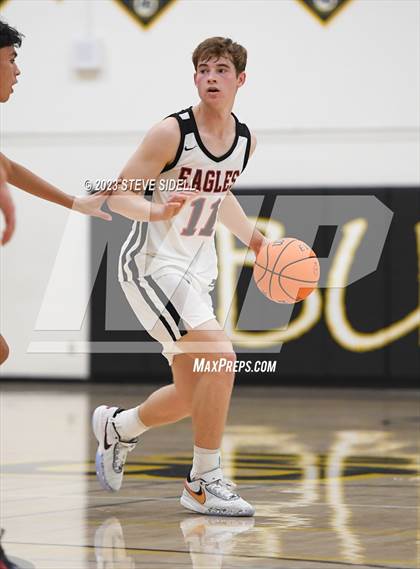 Thumbnail 1 in Santa Fe Christian vs. Temecula Valley (Buccaneers Thanksgiving Classic) photogallery.