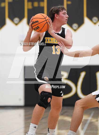 Thumbnail 1 in Santa Fe Christian vs. Temecula Valley (Buccaneers Thanksgiving Classic) photogallery.