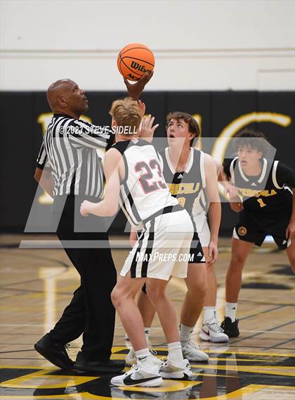 Thumbnail 1 in Santa Fe Christian vs. Temecula Valley (Buccaneers Thanksgiving Classic) photogallery.