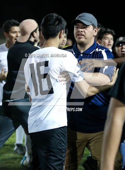 Thumbnail 3 in Taft vs Cleveland photogallery.