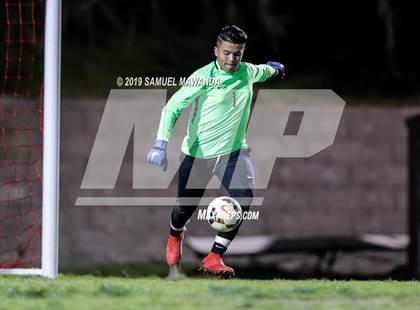 Thumbnail 2 in Taft vs Cleveland photogallery.