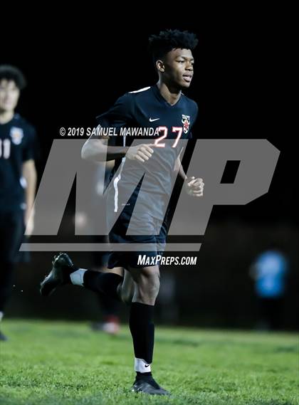 Thumbnail 3 in Taft vs Cleveland photogallery.