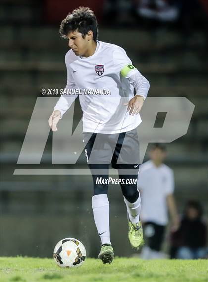Thumbnail 2 in Taft vs Cleveland photogallery.