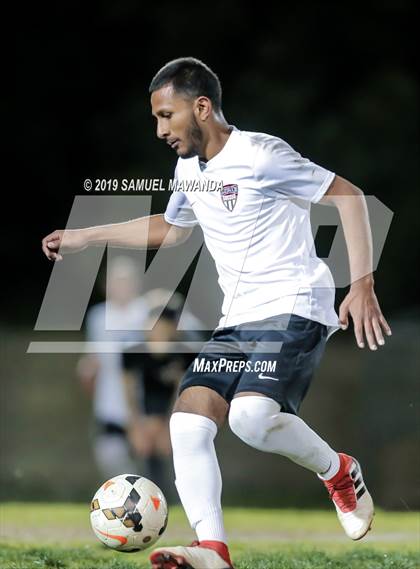 Thumbnail 3 in Taft vs Cleveland photogallery.