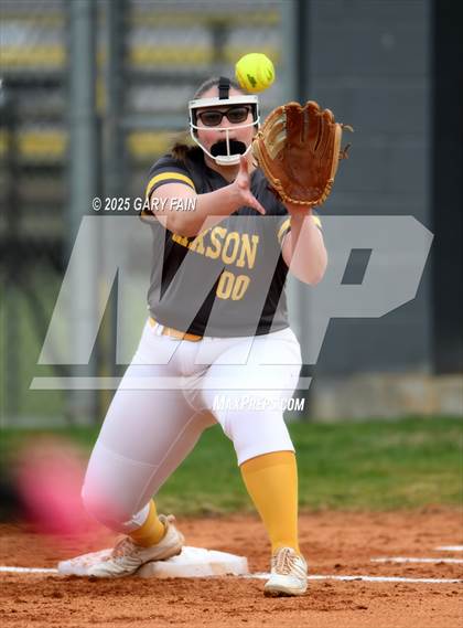 Thumbnail 3 in Bradley Central @ Hixson photogallery.