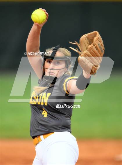 Thumbnail 3 in Bradley Central @ Hixson photogallery.