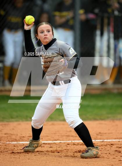 Thumbnail 2 in Bradley Central @ Hixson photogallery.