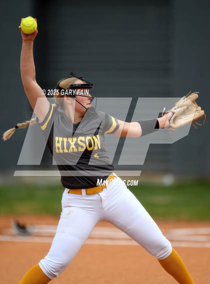Thumbnail 3 in Bradley Central @ Hixson photogallery.