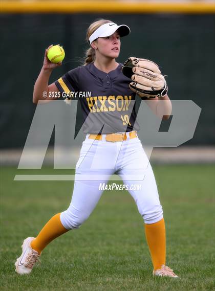 Thumbnail 3 in Bradley Central @ Hixson photogallery.